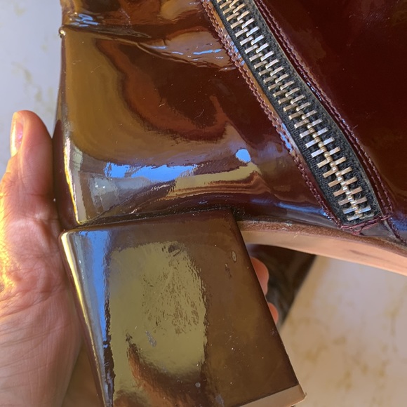 👉LoQ Dark Burgundy Ankle Boots - Picture 9 of 9